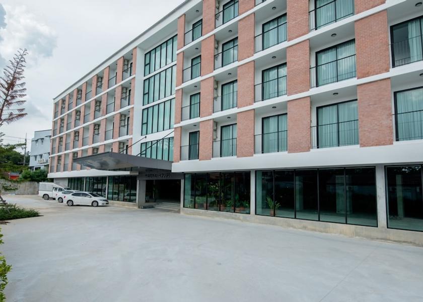 Phuket Chalong Exterior Detail