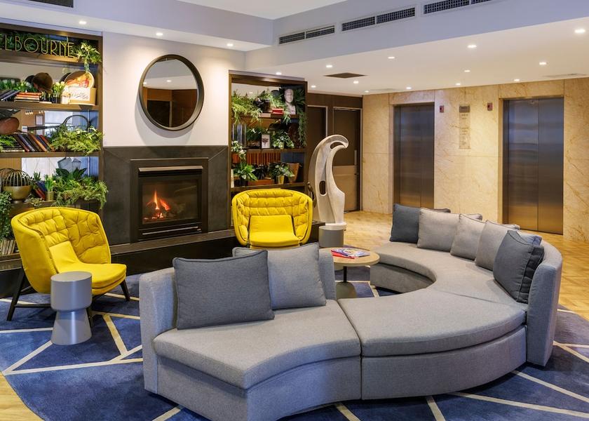 Victoria Melbourne Lobby