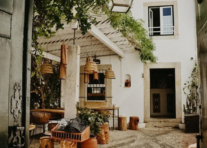  Cascais Front of property