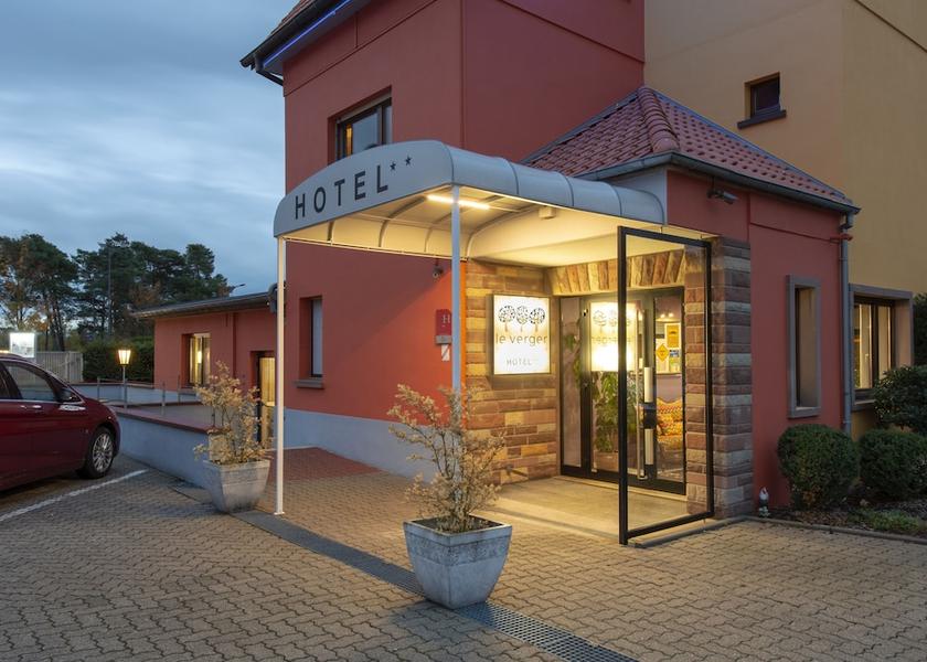 Grand Est Bischwiller Entrance