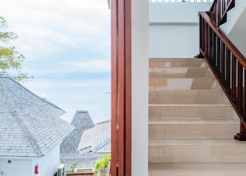  Penida Island Terrace