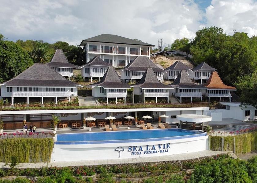  Penida Island Exterior Detail