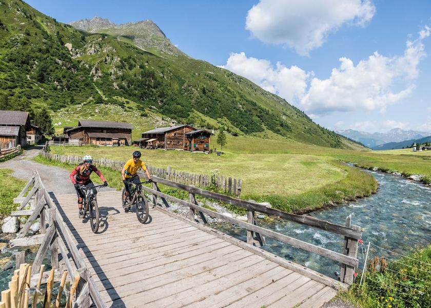 Graubuenden Davos Bicycling