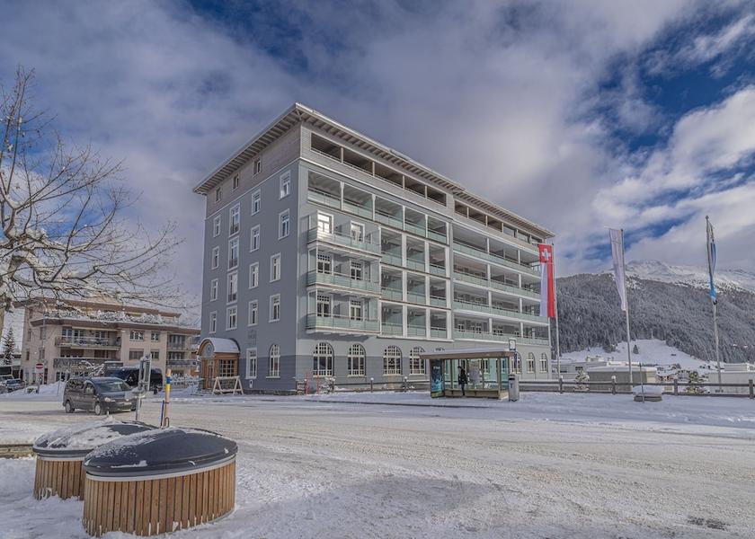 Graubünden Davos Front of property