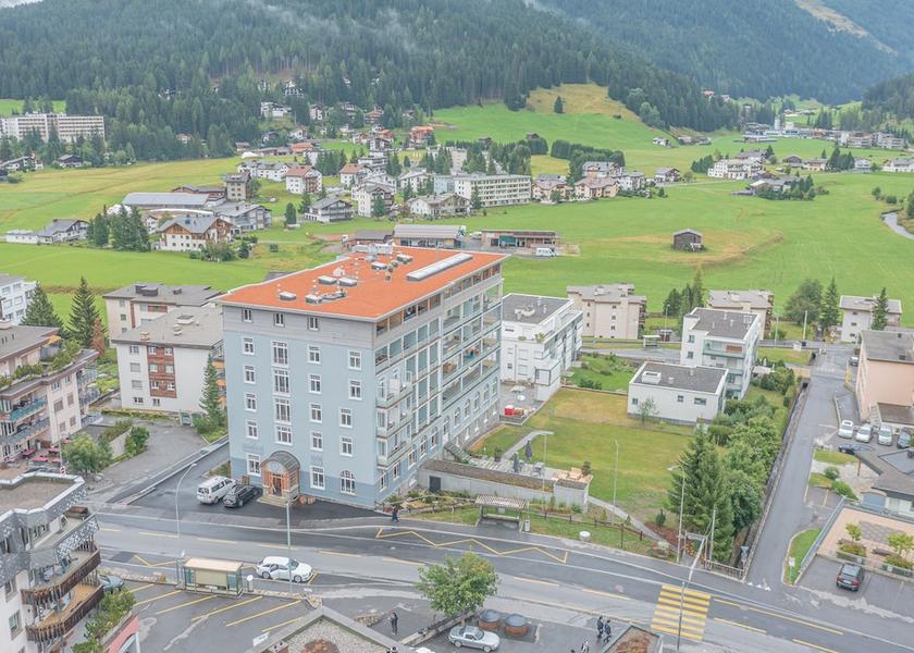 Graubuenden Davos Facade