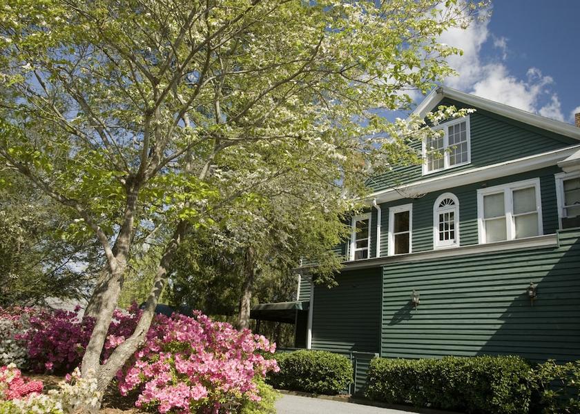 North Carolina Tryon Facade