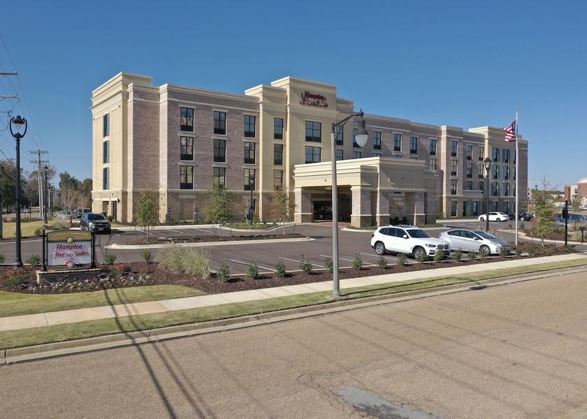 Mississippi Ridgeland Exterior Detail