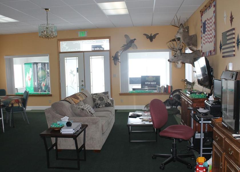 New York Malta Interior Entrance