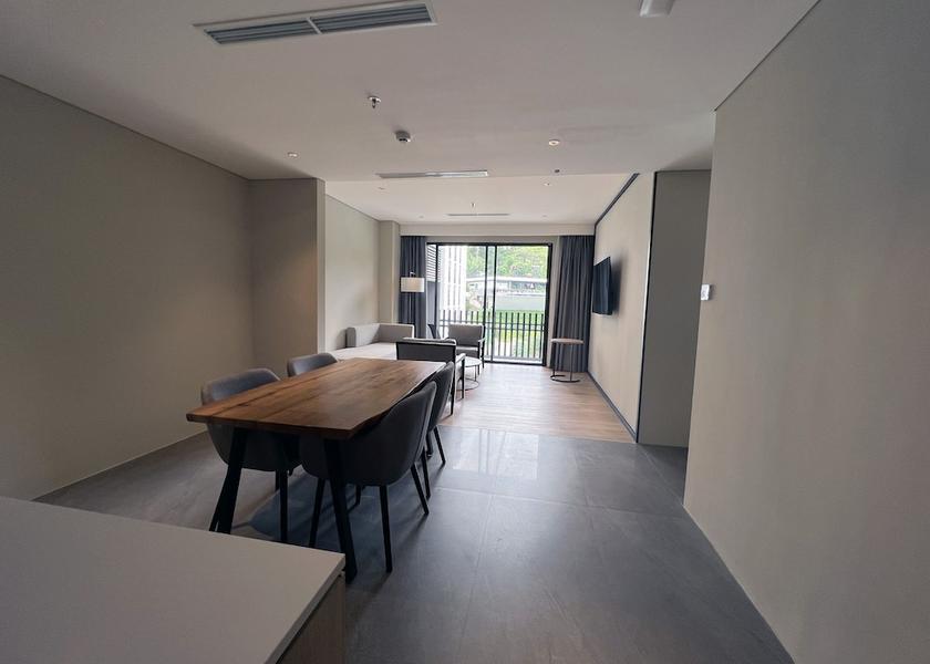 West Java Cipanas Room service - dining