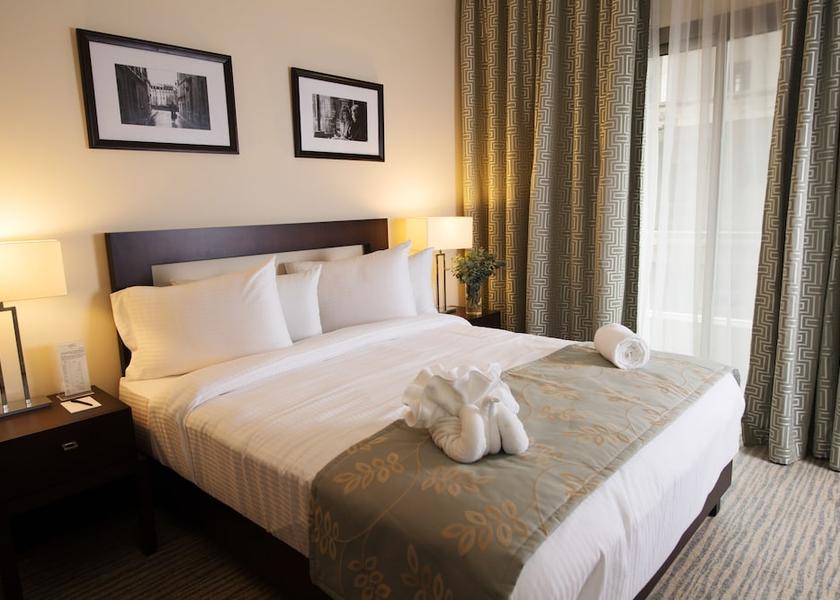  Beirut Room