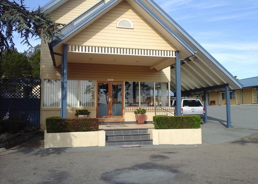 New South Wales Goulburn Check-in/check-out kiosk