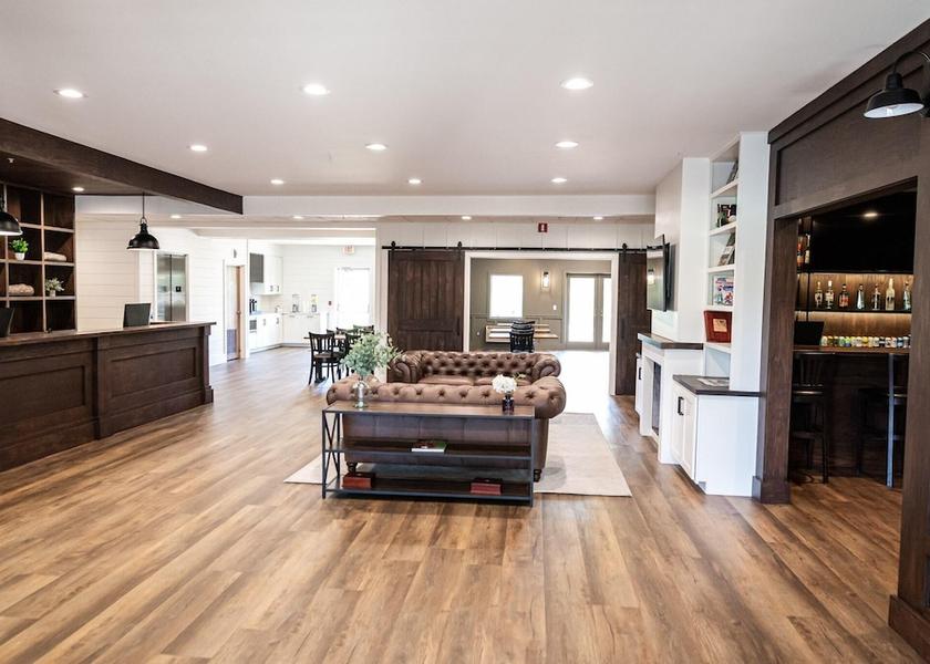 Michigan Manistee Lobby