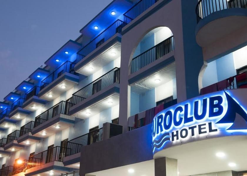  St. Paul's Bay Exterior Detail