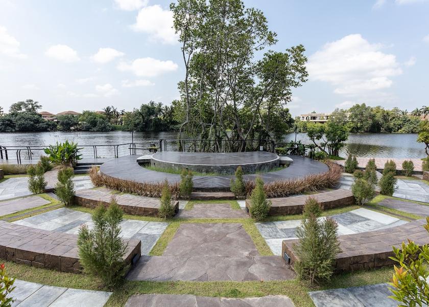 Songkhla Hat Yai Exterior Detail