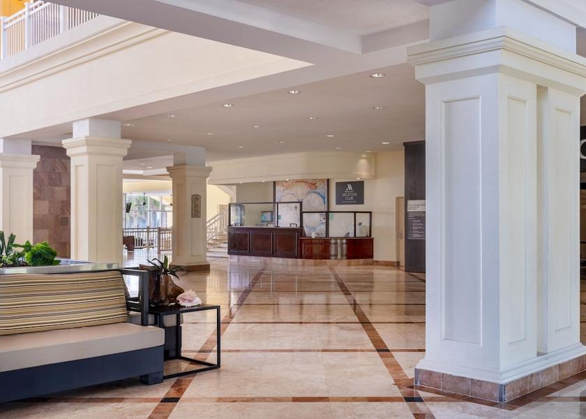  Basseterre Lobby