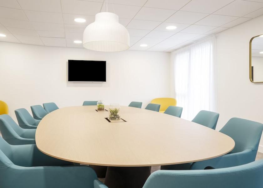 Bourgogne-Franche-Comte Dijon Meeting Room