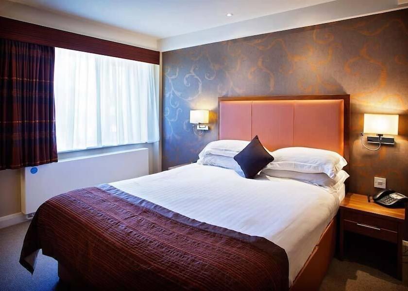 England Huddersfield Room