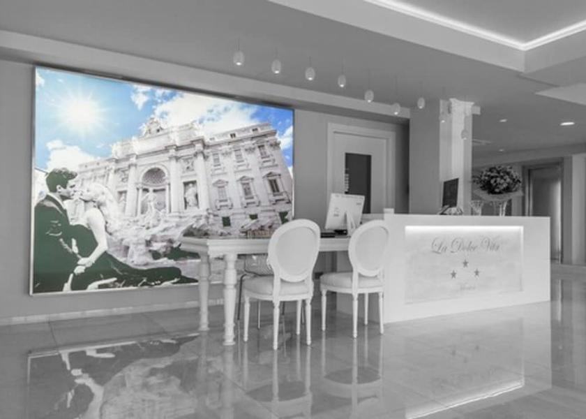 Provence - Alpes - Cote d'Azur Menton Reception