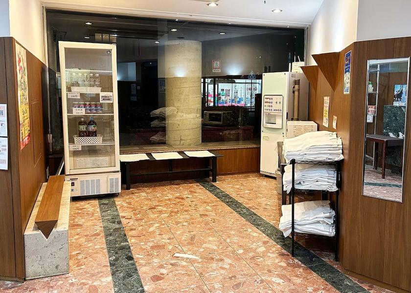 Gifu Gifu Lobby