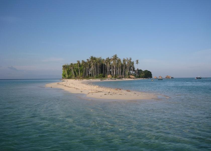 Sabah Semporna Beach