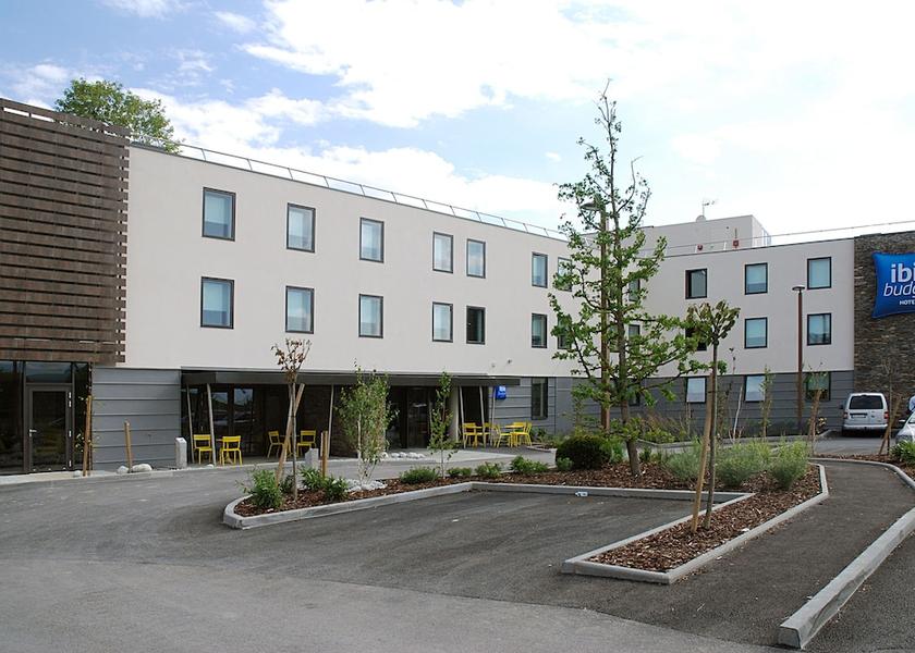 Auvergne-Rhône-Alpes Archamps Exterior