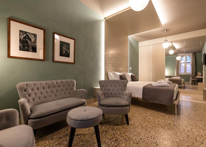 Veneto Venice Room