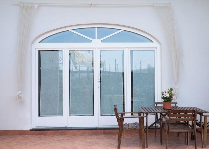 Campania Meta Terrace