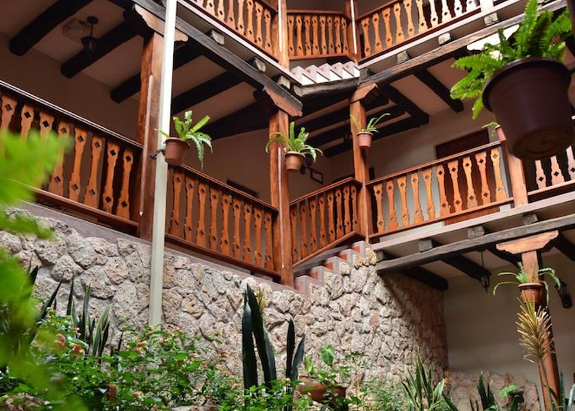 Tungurahua Banos Garden