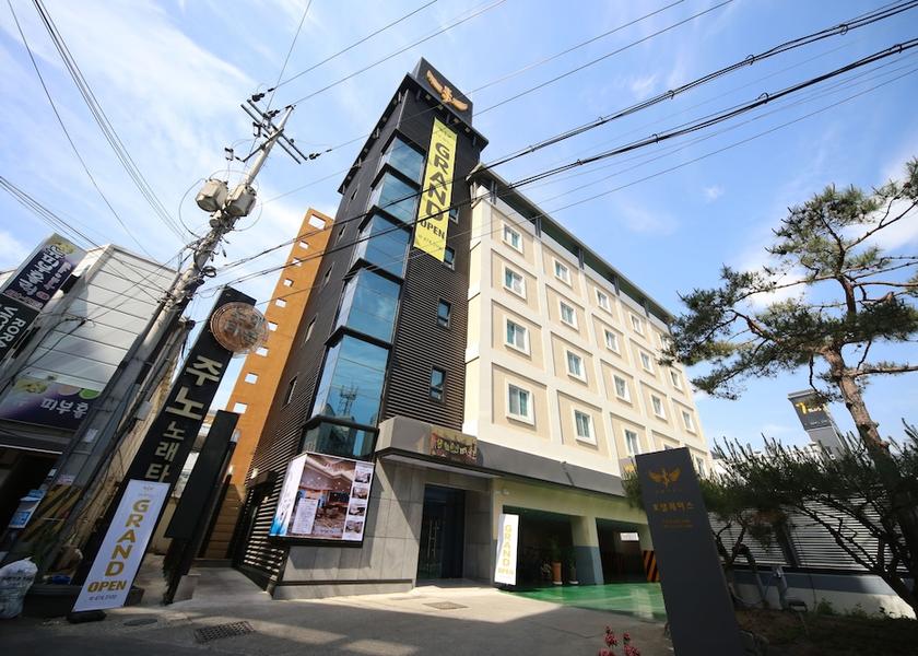 North Gyeongsang Gumi Front of property