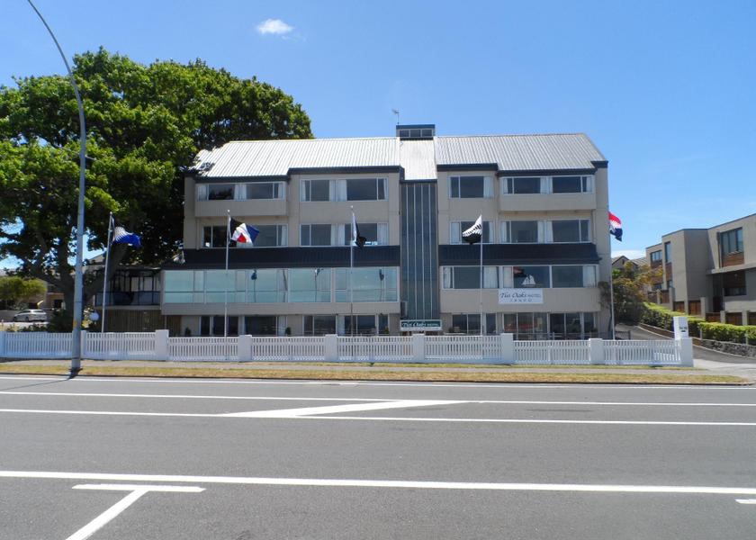 Waikato Taupō Hotel Exterior