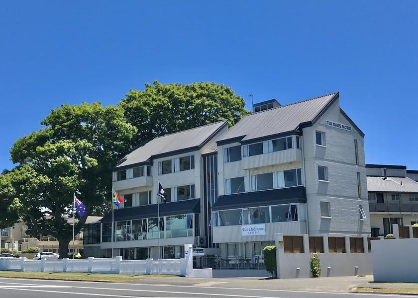 Waikato Taupō Front of property