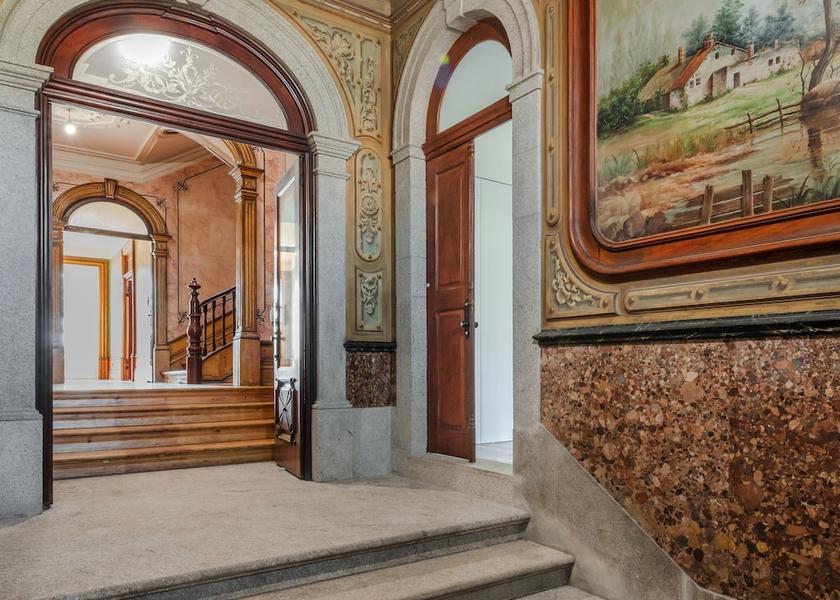 Norte Porto Interior Entrance