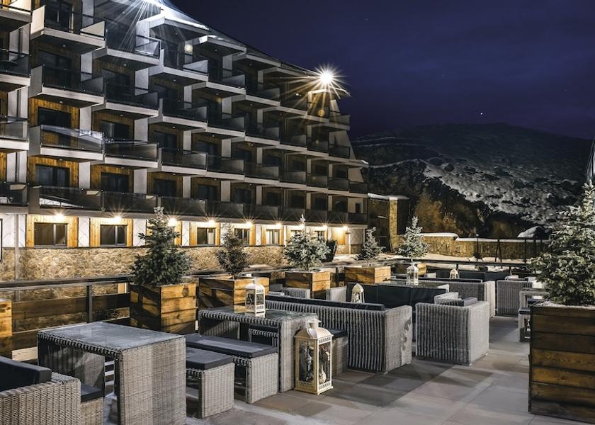 Mtskheta-Mtianeti Kazbegi Exterior Detail