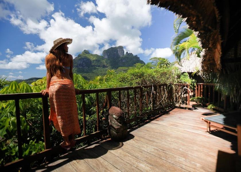  Bora Bora Balcony