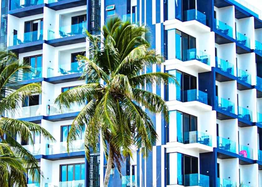 Kaafu Atoll Maafushi Exterior Detail