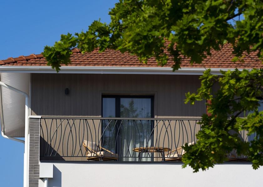 Nouvelle-Aquitaine Andernos-les-Bains Front of property