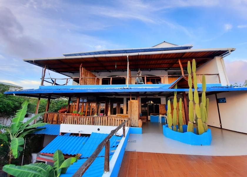 Galapagos Puerto Baquerizo Moreno Business Centre