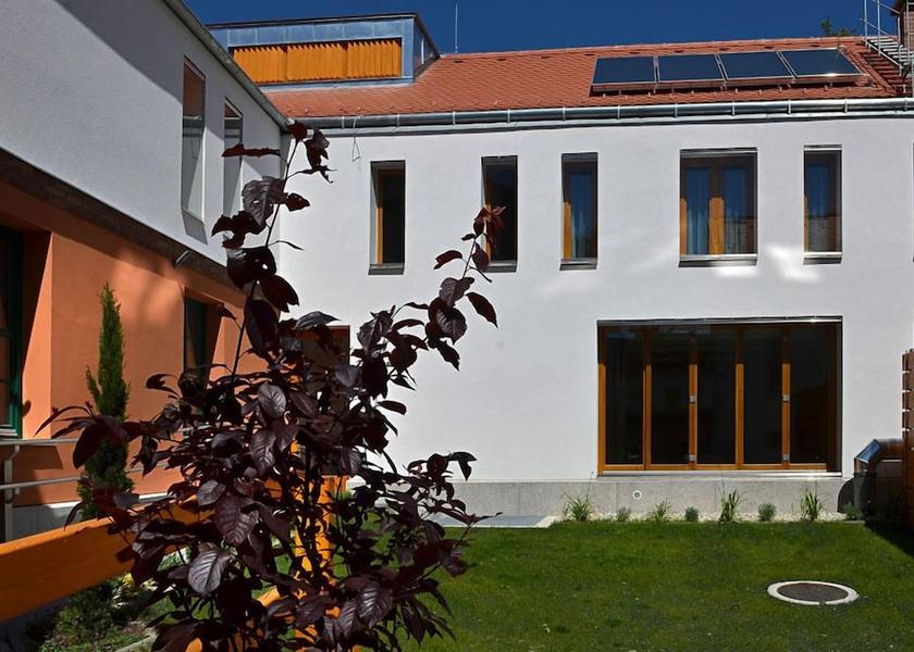 Baranya Pecs Courtyard