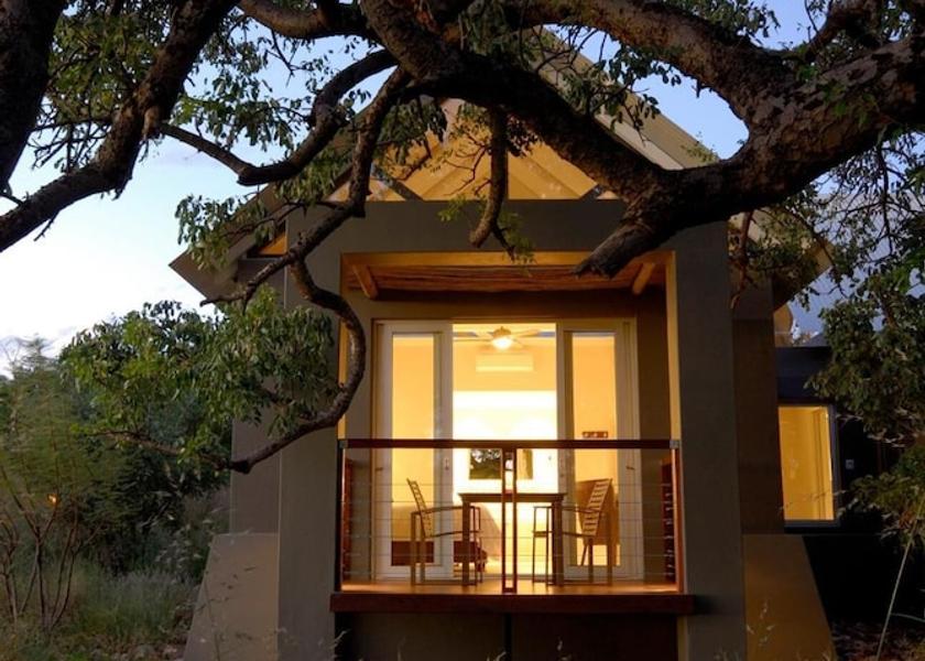  Tsumeb Exterior Detail