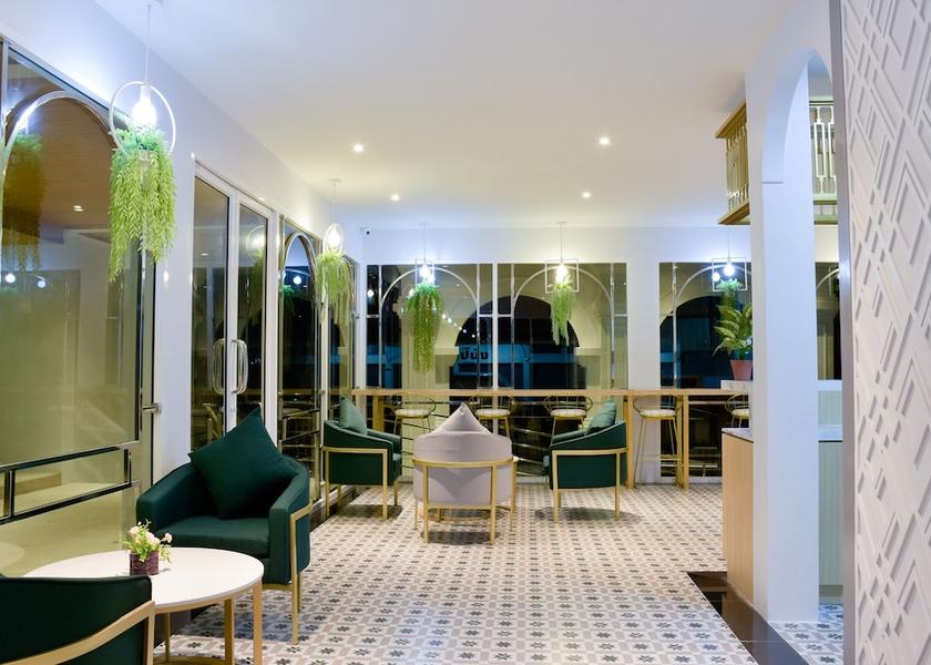 Phuket Wichit Coffee Shop