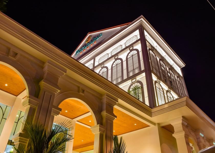 Phuket Province Wichit Front of property - evening/night