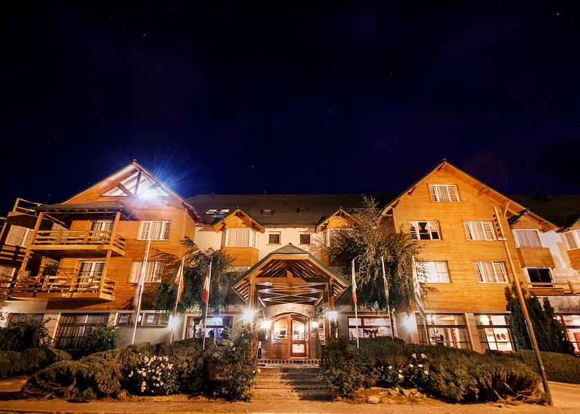 Santa Cruz El Calafate Facade