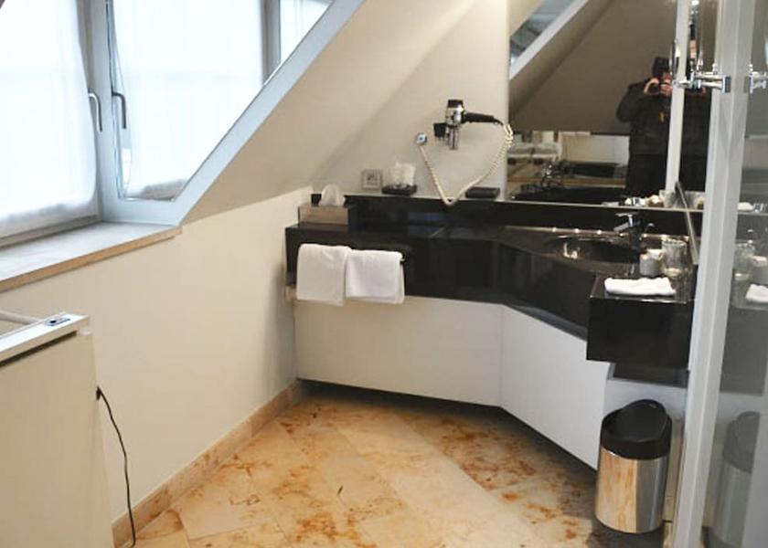 Flemish Region Kortrijk Bathroom