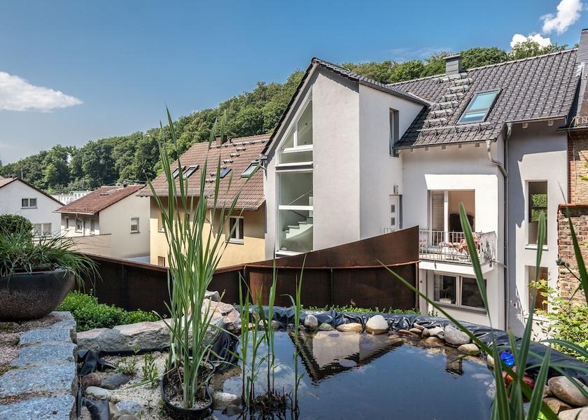 Hessen Wiesbaden Exterior Detail