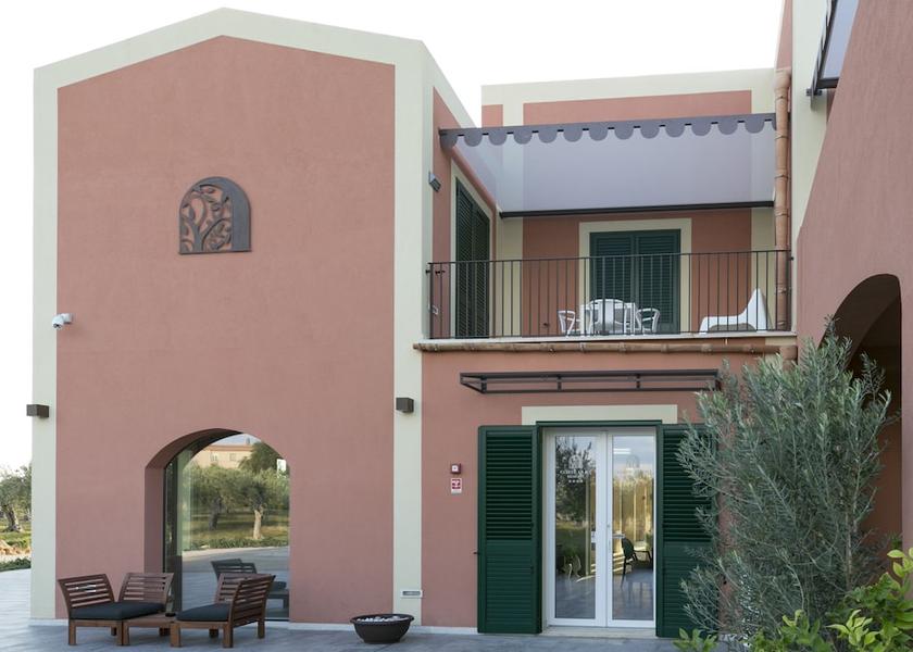 Sicily Paceco Facade