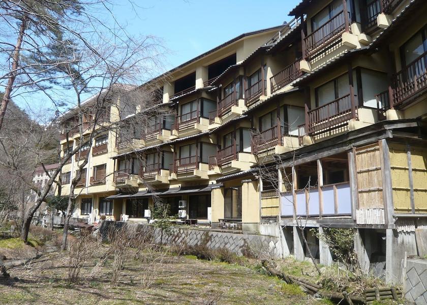 Gunma Minakami Exterior Detail