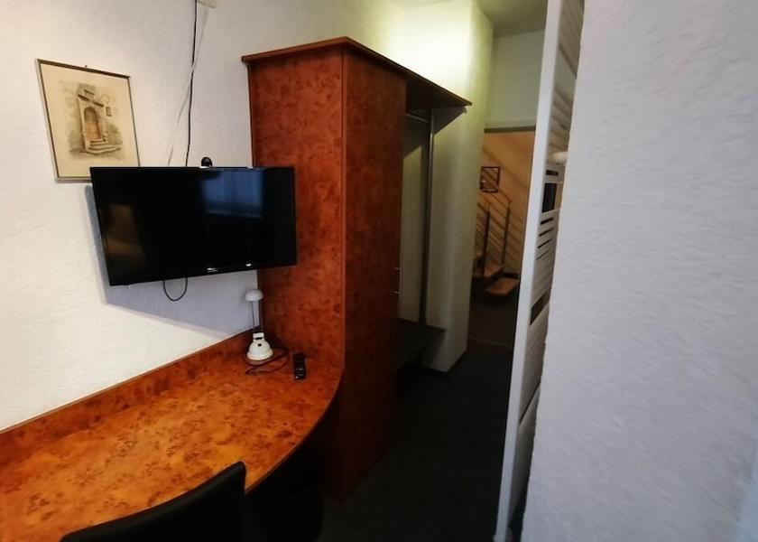 North Rhine-Westphalia Hoexter Room amenity