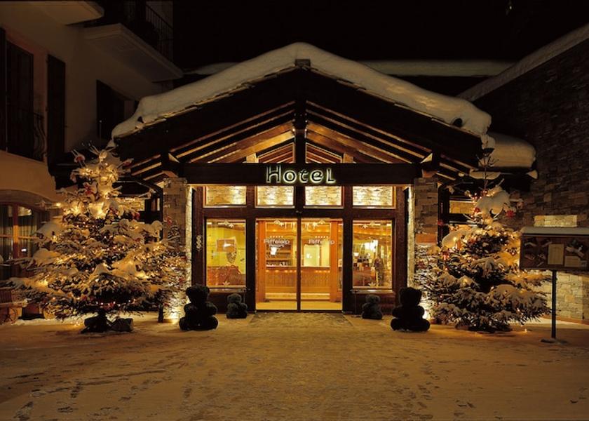 Valais Zermatt Facade