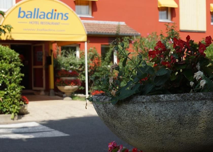 Auvergne-Rhone-Alpes Villefranche-sur-Saone Entrance