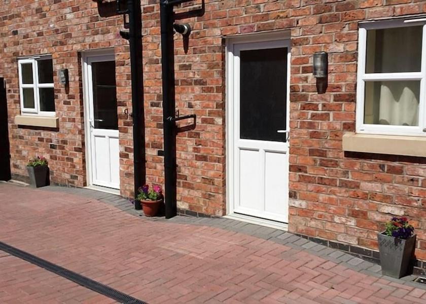 England Crewe Entrance